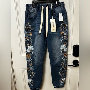 DRIFTWOOD x Free People Embroidered Denim Joggers size Small NWT